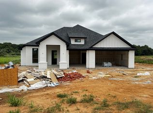 116 Loveta Ln, Boyd, TX 76023
