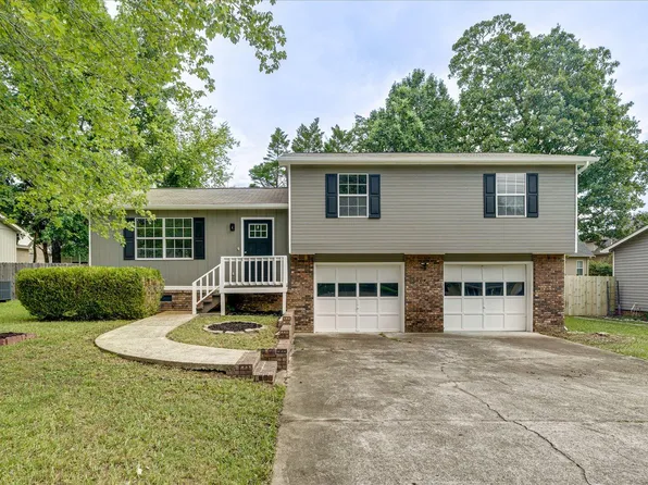 8321 Hamilton Oaks Dr, Chattanooga, TN 37421