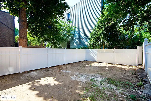 Rented by Native Real Estate LLC | media 14