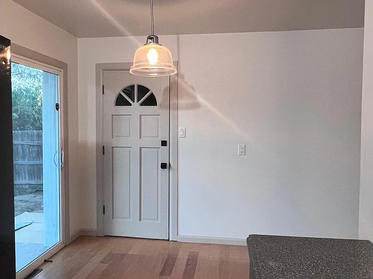 1535 Adams Ave — Photo 19