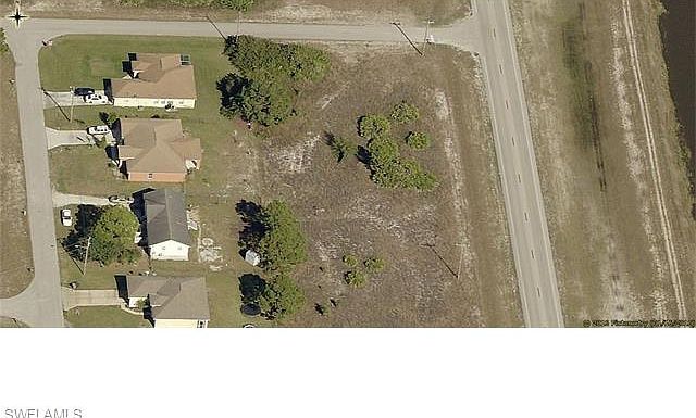 1st image of 1904 Sunshine Blvd S