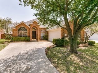 7814 Killarney Ln, Rowlett, TX 75089
