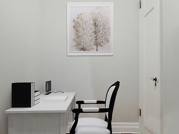 5th image of 925 Union St #1EF