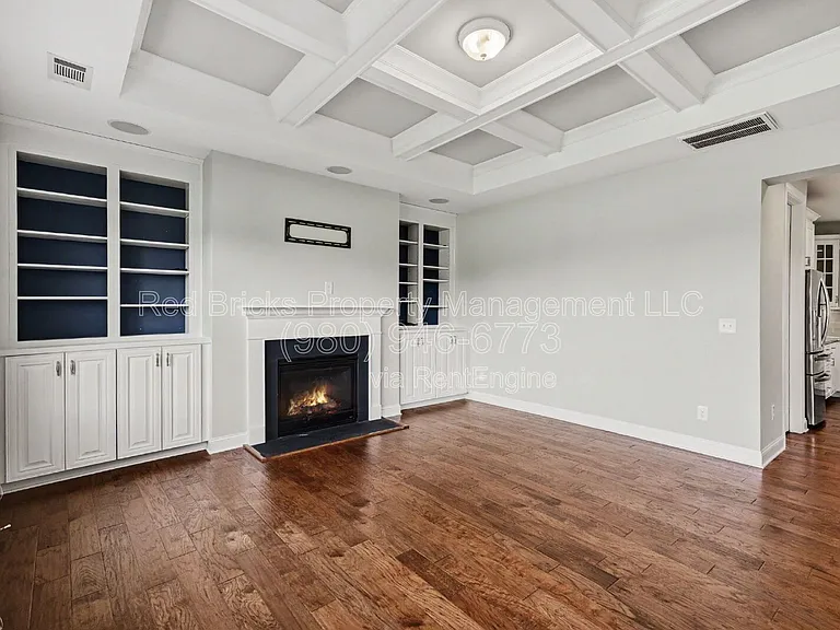 2259 Prairie Rd — Photo 10