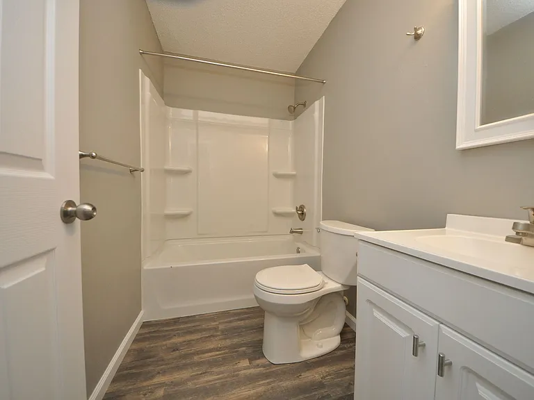 26 Westwood Dr — Photo 16