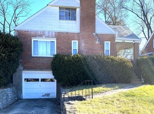 8426 Mayfair St, Cincinnati, OH 45216