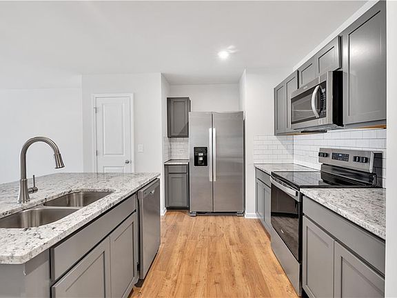 7th image of this home