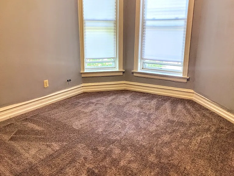 6622 S Saint Lawrence Ave #2 — Photo 9