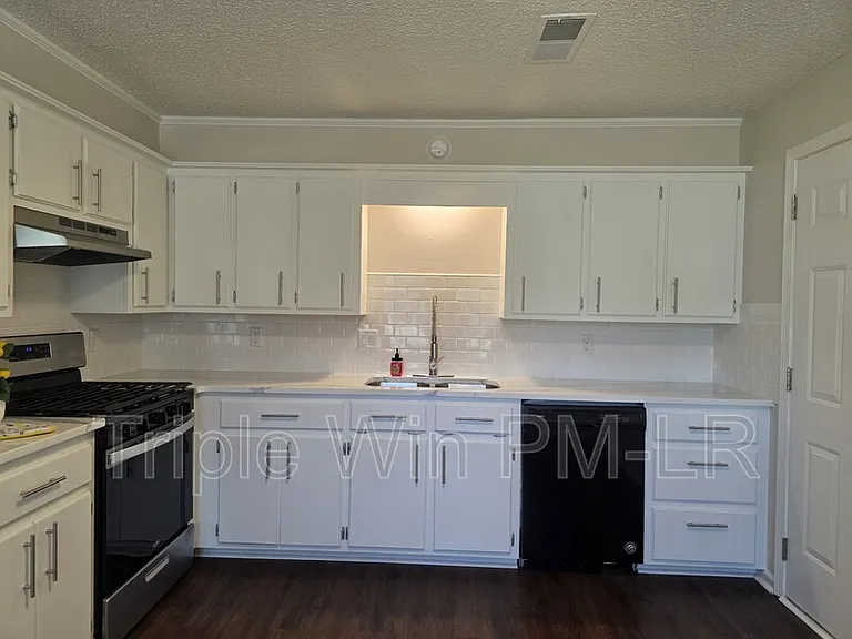 113 Northfield Dr — Photo 19