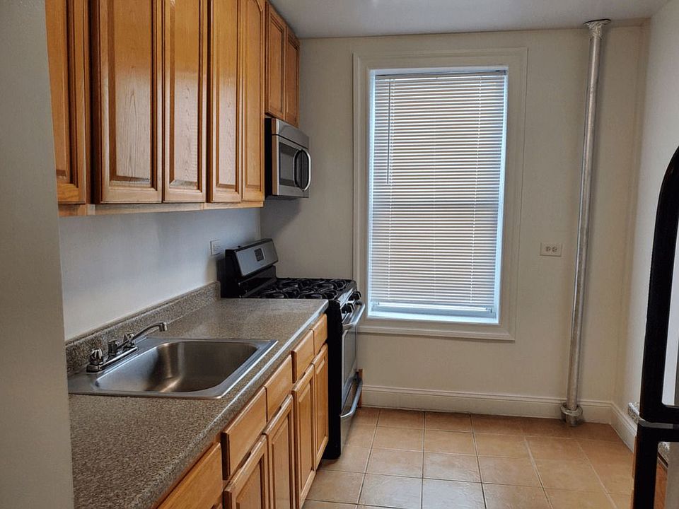 1st image of 120 Vermilyea Ave APT H33