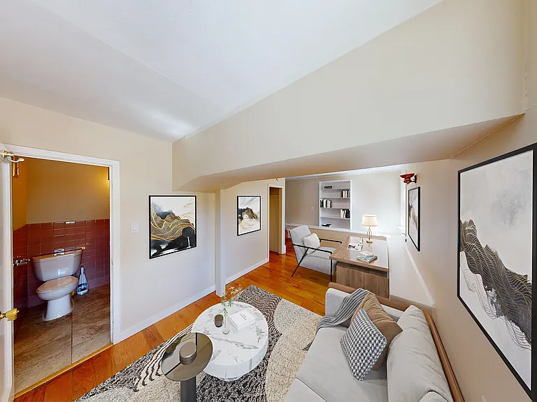 170 Arch St — Photo 10