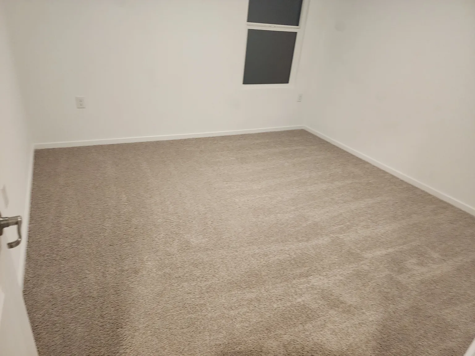 4 bed, 1897 sqft, $680 — Photo 3