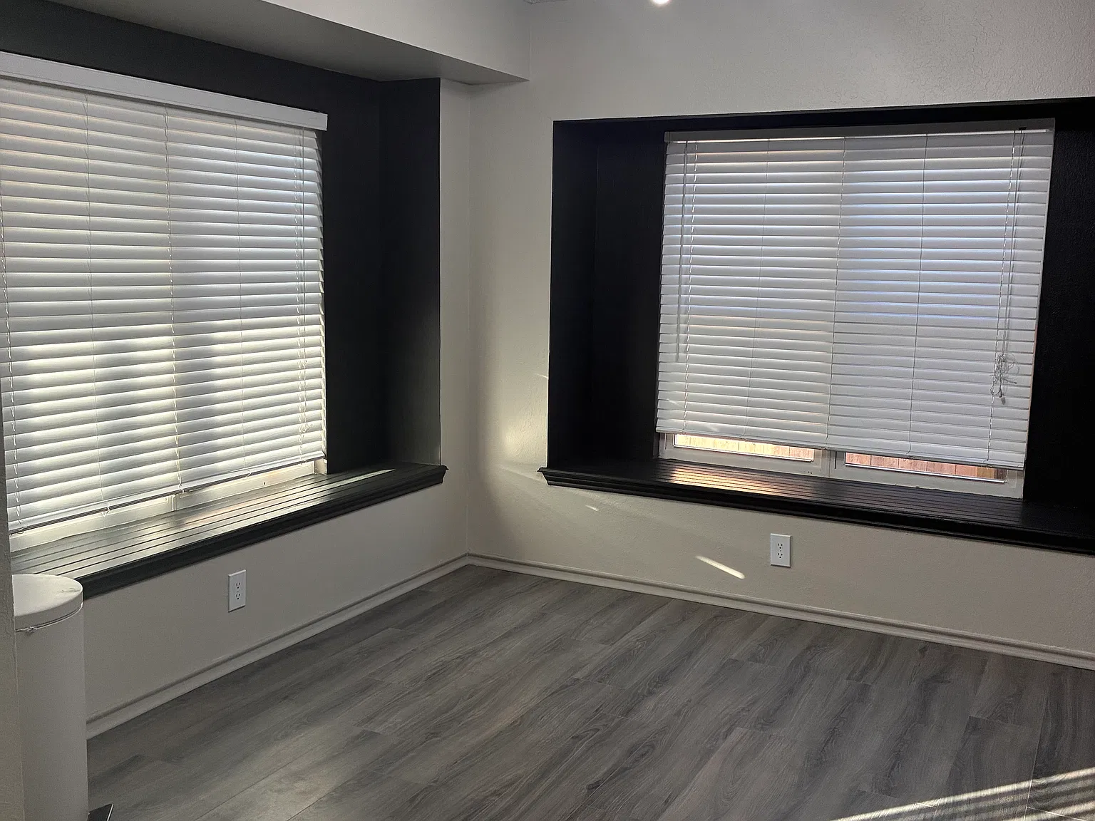 3 bed, 1345 sqft, $2,000 — Photo 2