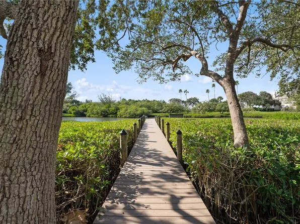 101 Oyster Cut, Indian River Shores, FL 32963