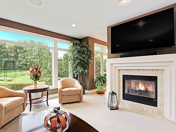 3rd image of 4469 Penny Ln SW