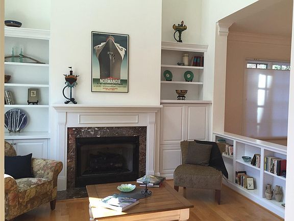 2nd image of 207 Old Franklin Grove Dr