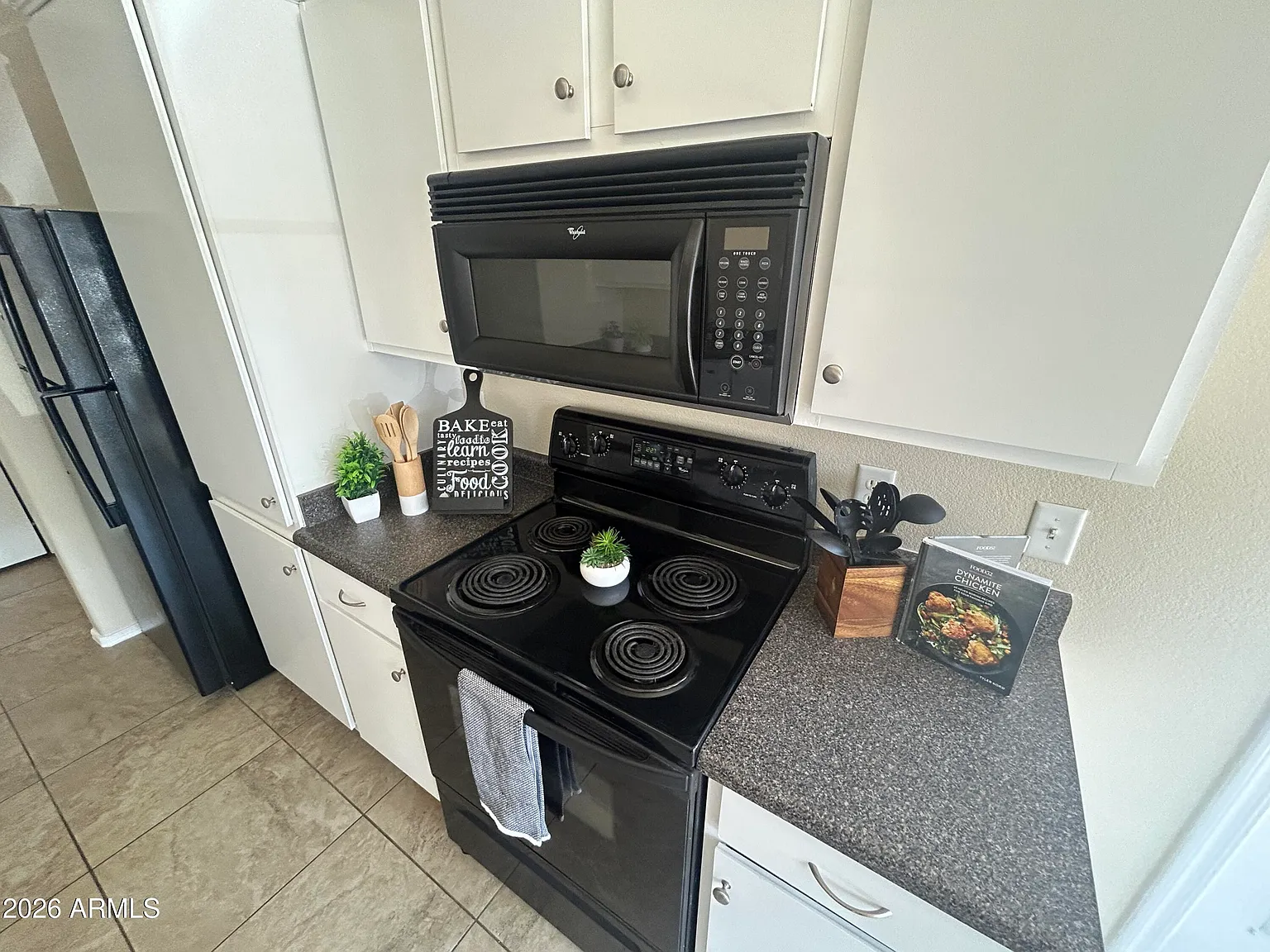 2 bed, 2.0 bath, 1056 sqft, $1,875 — Photo 4