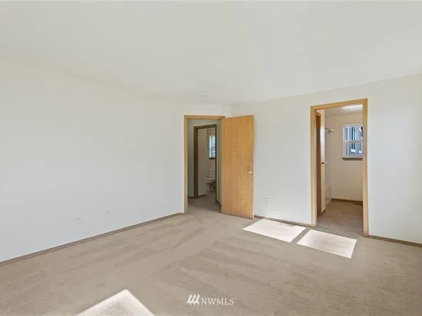 236 Anacortes Pl NE, Renton, WA 98059