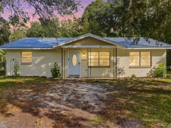 7635 W Mesa Ln, Homosassa, FL 34448