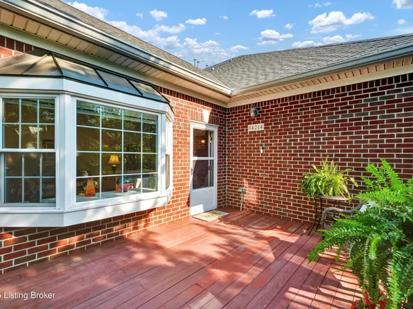 14214 Troon Dr, Louisville, KY 40245