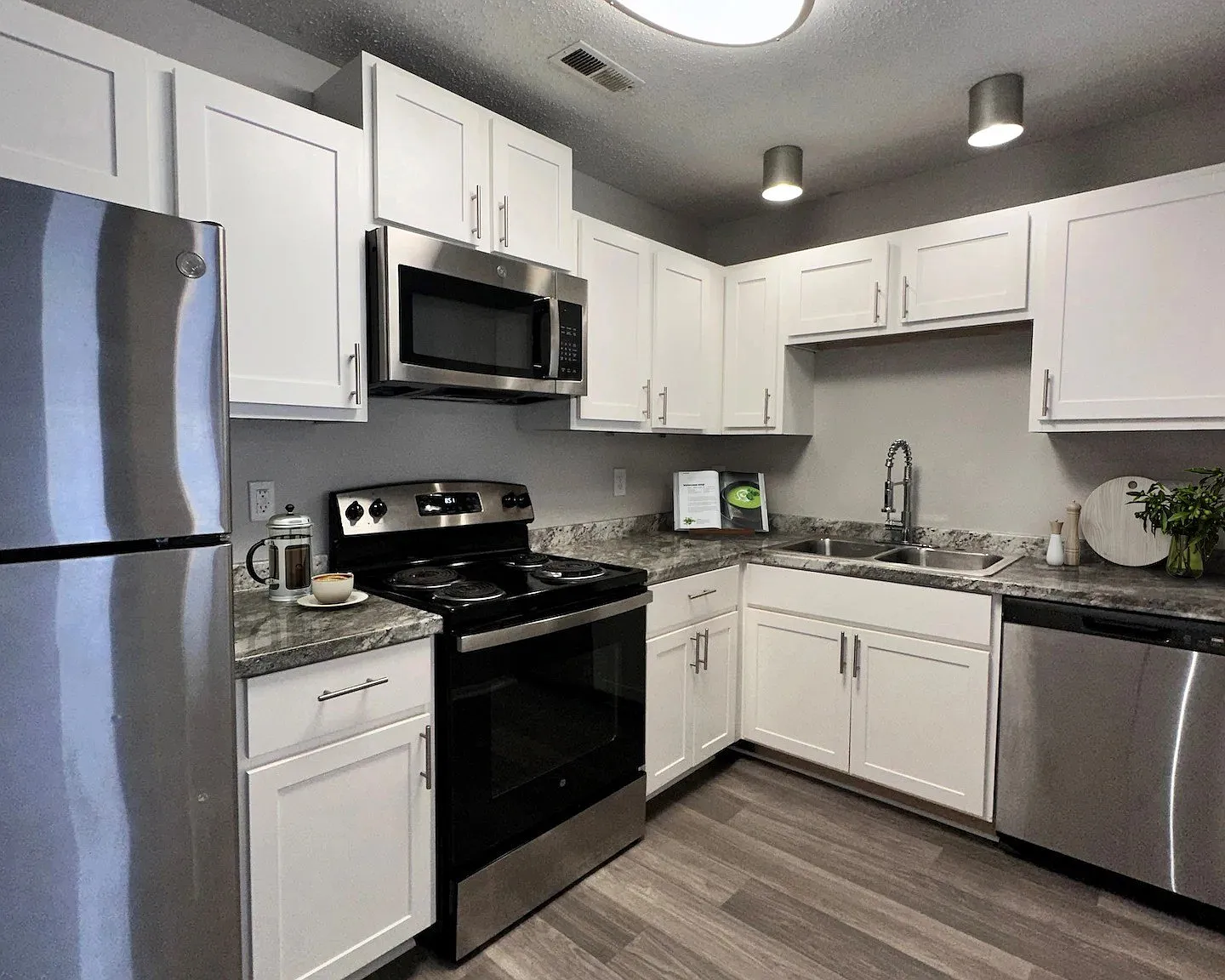 Coffey Creek Apartments — Photo 3