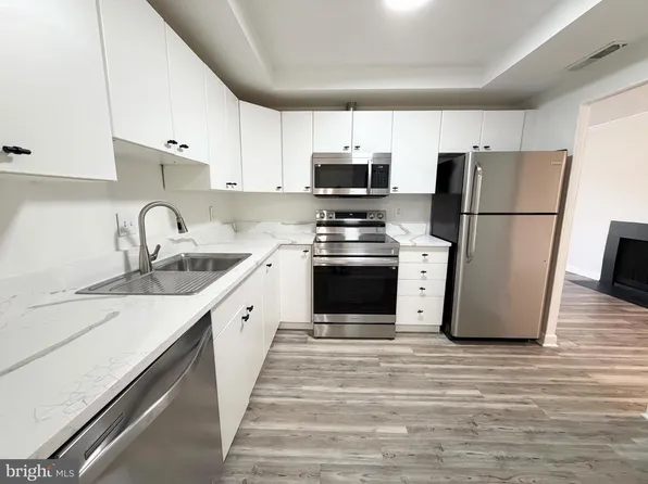 10024 Stedwick Rd APT 301, Gaithersburg, MD 20886