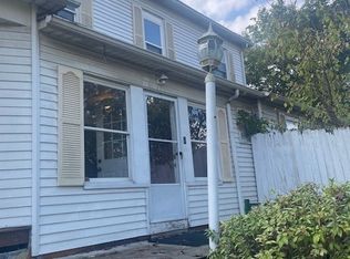 2522 State Ave APT A, Coraopolis, PA 15108