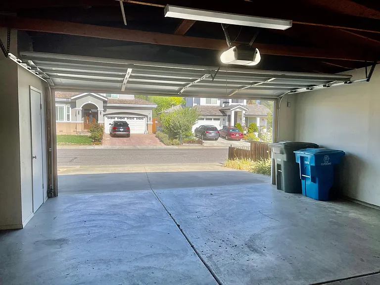2 Car Garage