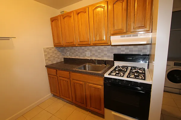 Rented by H.P. Greenfield Real Estate | media 7