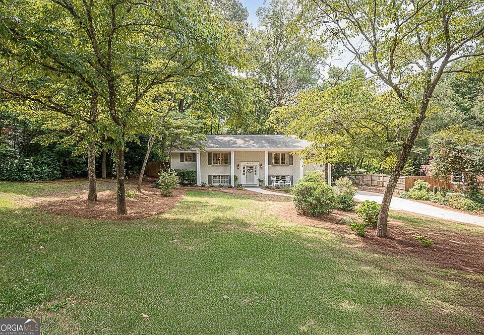 1st image of 9830 La View Cir