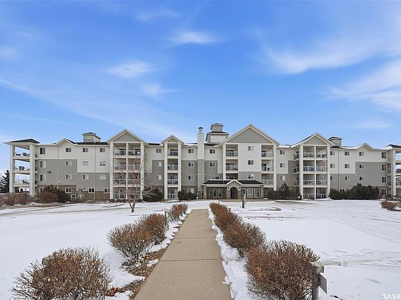 2nd image of UNIT 401-303 Lowe ROAD