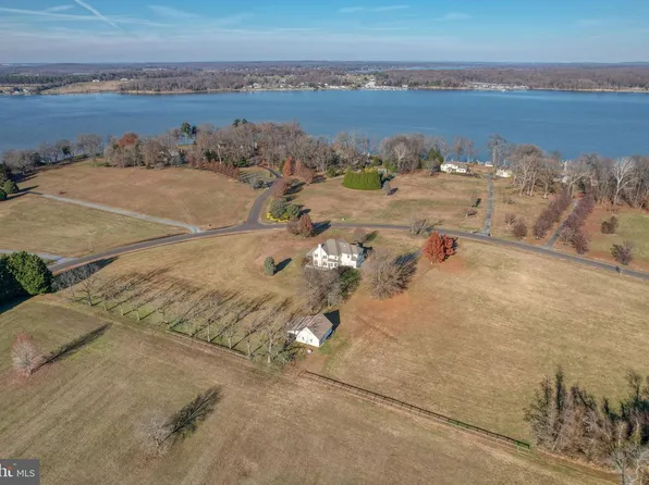 532 Stoney Battery Rd, Earleville, MD 21919