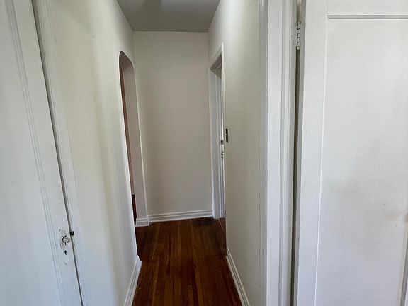5th image of 14705 Coolidge Ave Floor 2