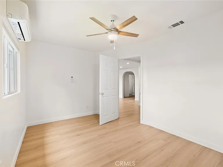 4173 York Blvd — Photo 21