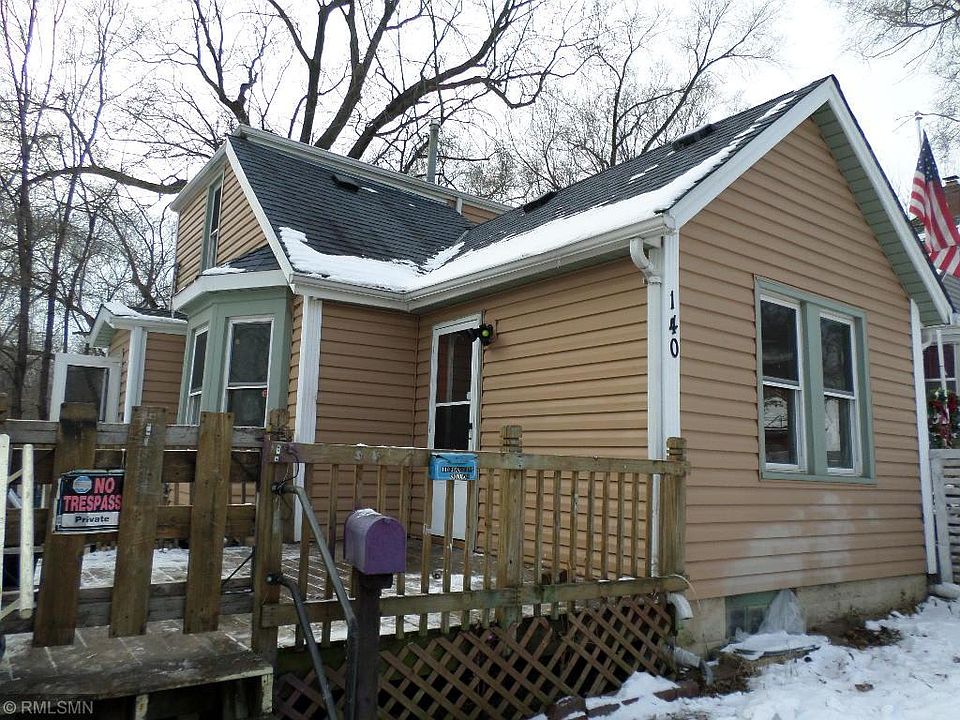 1st image of 140 Jenks Ave