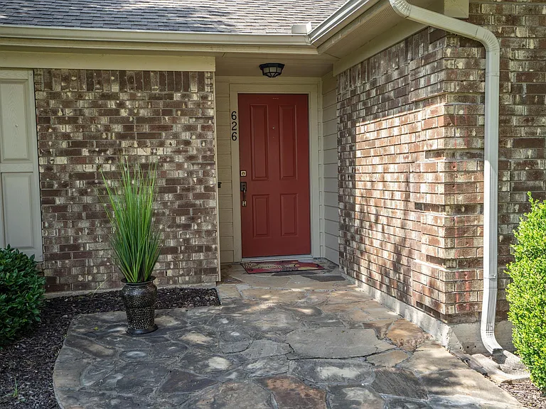 626 Cribbs Dr — Photo 33