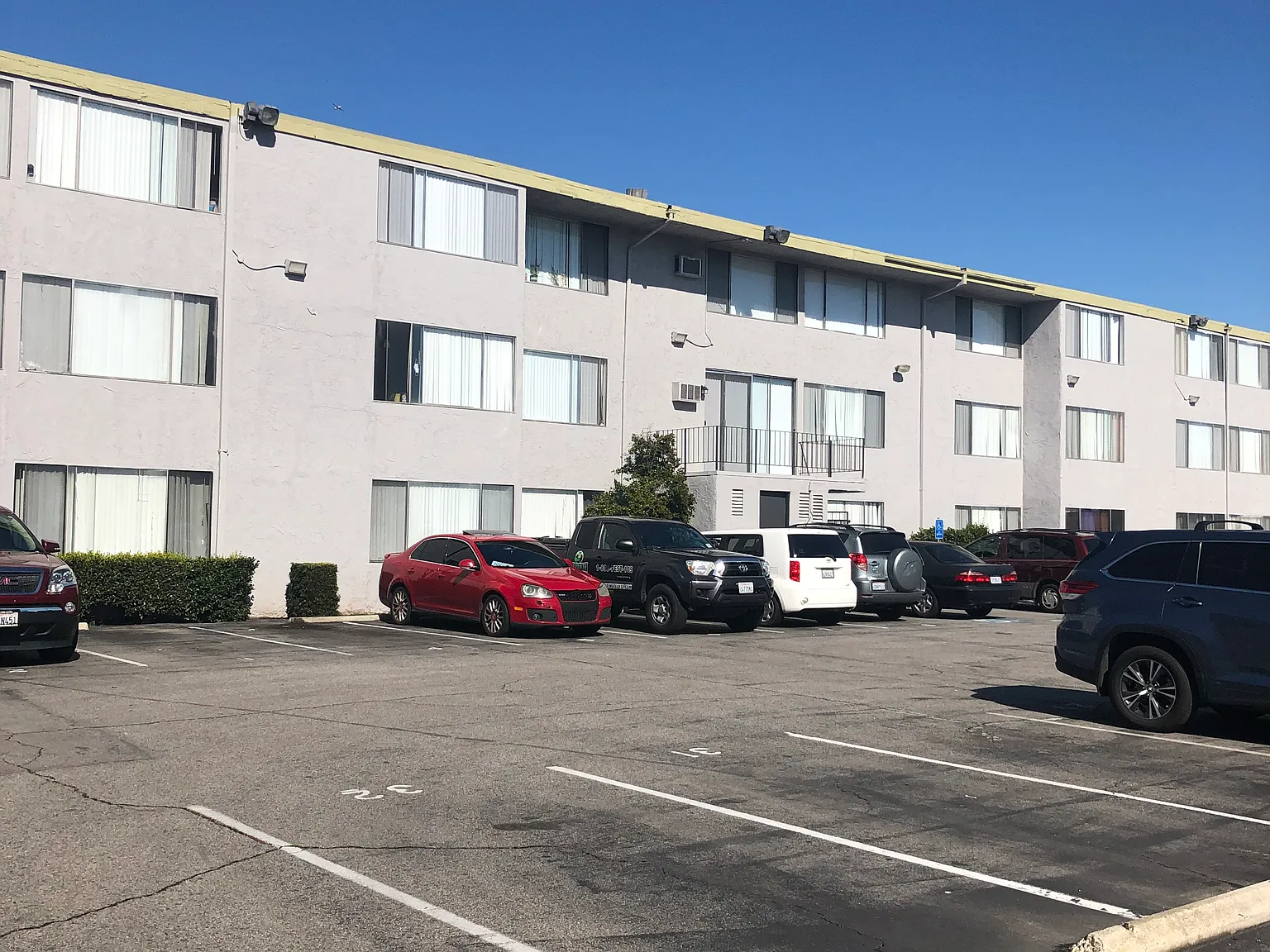 1 bed, 550 sqft, $1,675 — Photo 4
