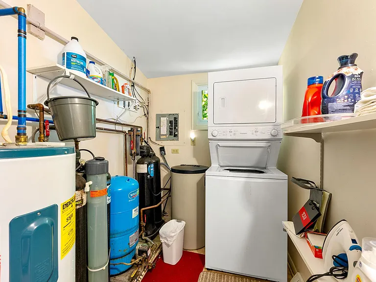 Utility/Laundry room