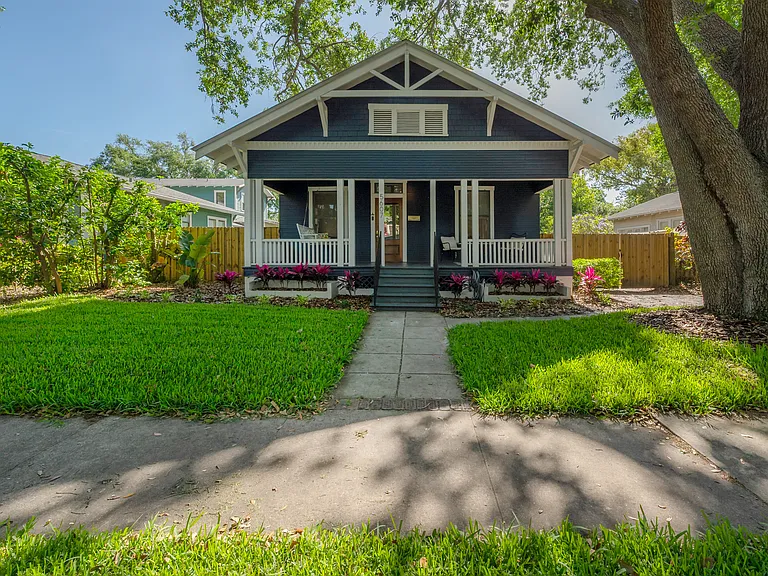 Charming Seminole Heights bungalow on a quiet street