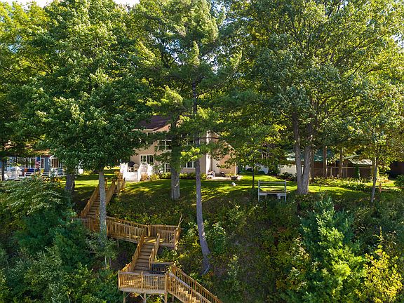 3rd image of 10492 Otahnagon Dr