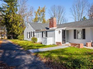 143 Mendham Rd E, Mendham, NJ 07945