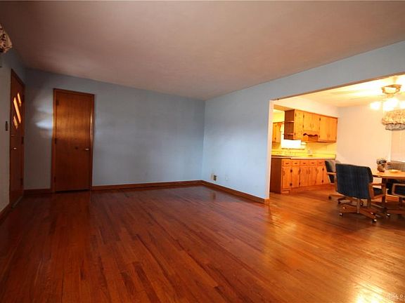 5th image of 3900 Reinwood Dr