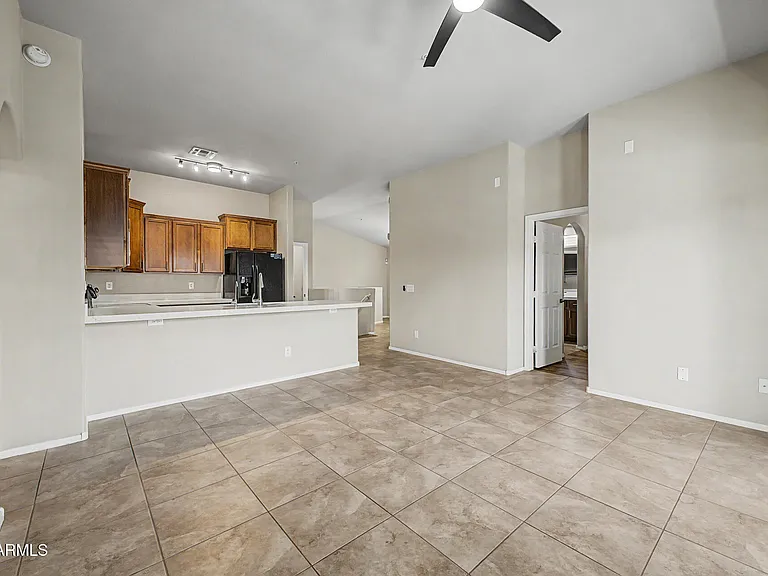 2725 E Mine Creek Rd #2172 — Photo 10