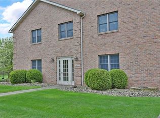 1852 Massachusetts Ave APT 5, Poland, OH
