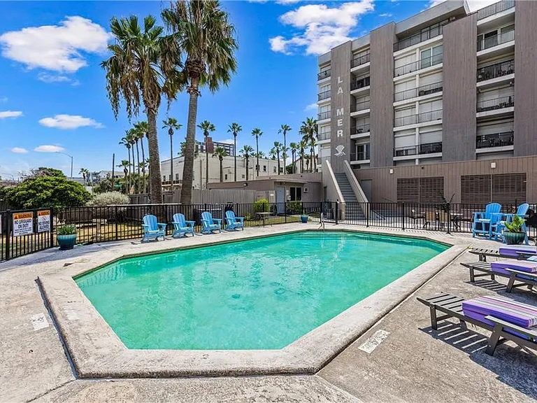 520 S Chaparral St #501 — Photo 30