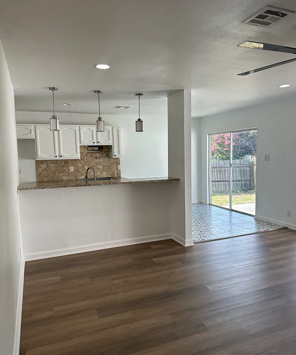 3 bed, 1502 sqft, $1,700 — Photo 3