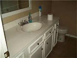 5th image of 1036 Willow Oaks Cir