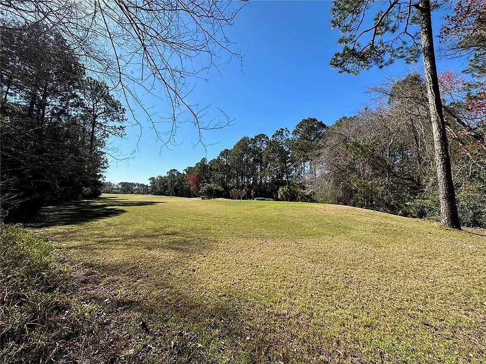 1st image of 532 Cardinal Cir E