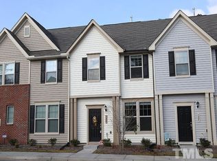 124 Holly Berry Ln, Durham, NC 27703