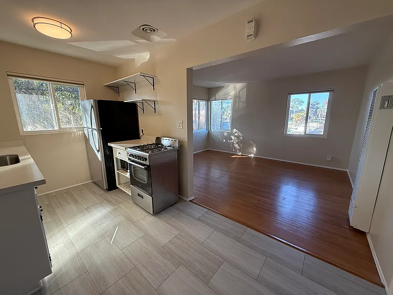 3793 Oneida Pl — Photo 2